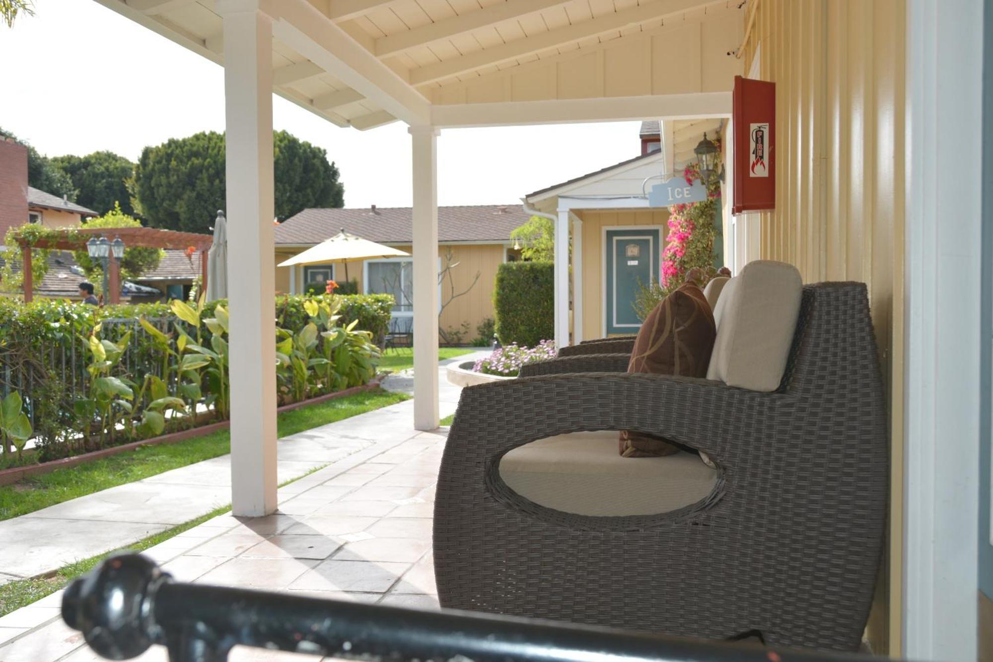 Oasis Inn And Suites Santa Barbara Eksteriør billede
