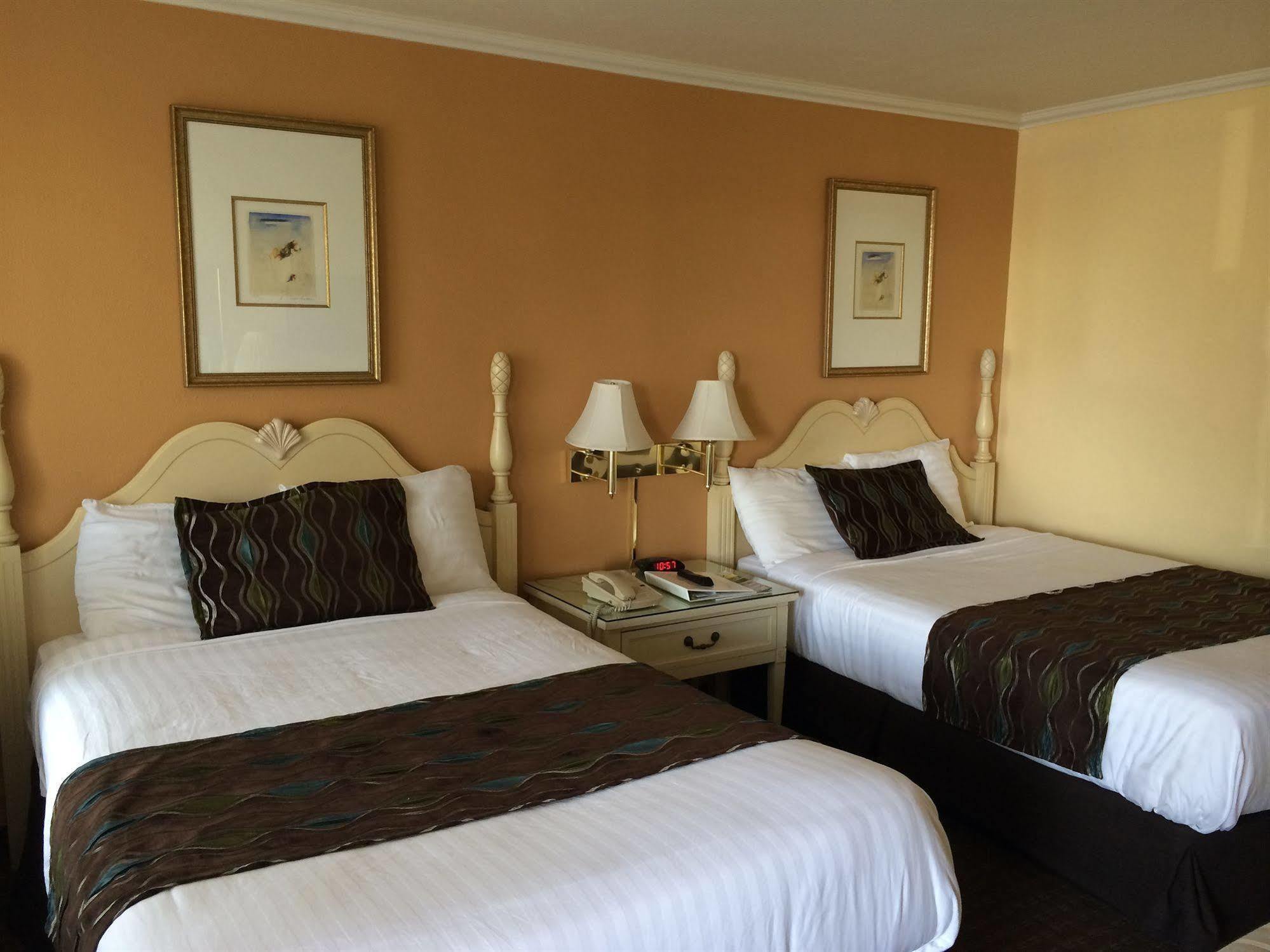 Oasis Inn And Suites Santa Barbara Eksteriør billede