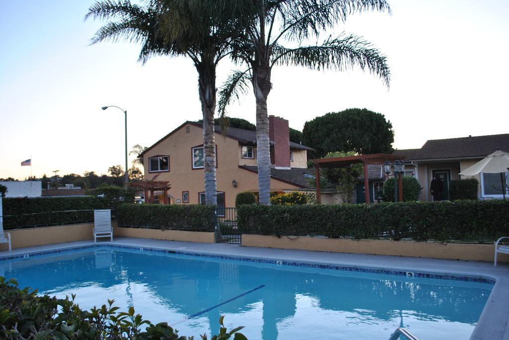 Oasis Inn And Suites Santa Barbara Eksteriør billede